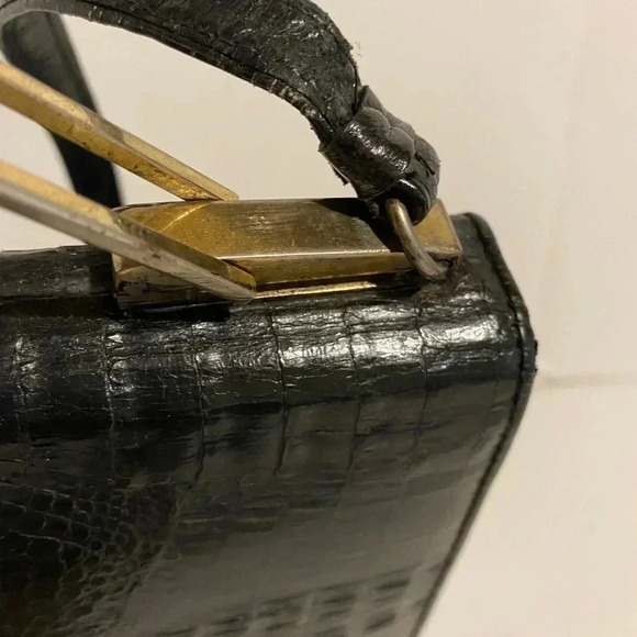 Handmade vintage crocodile black shoulder bag - Picture 11 of 12